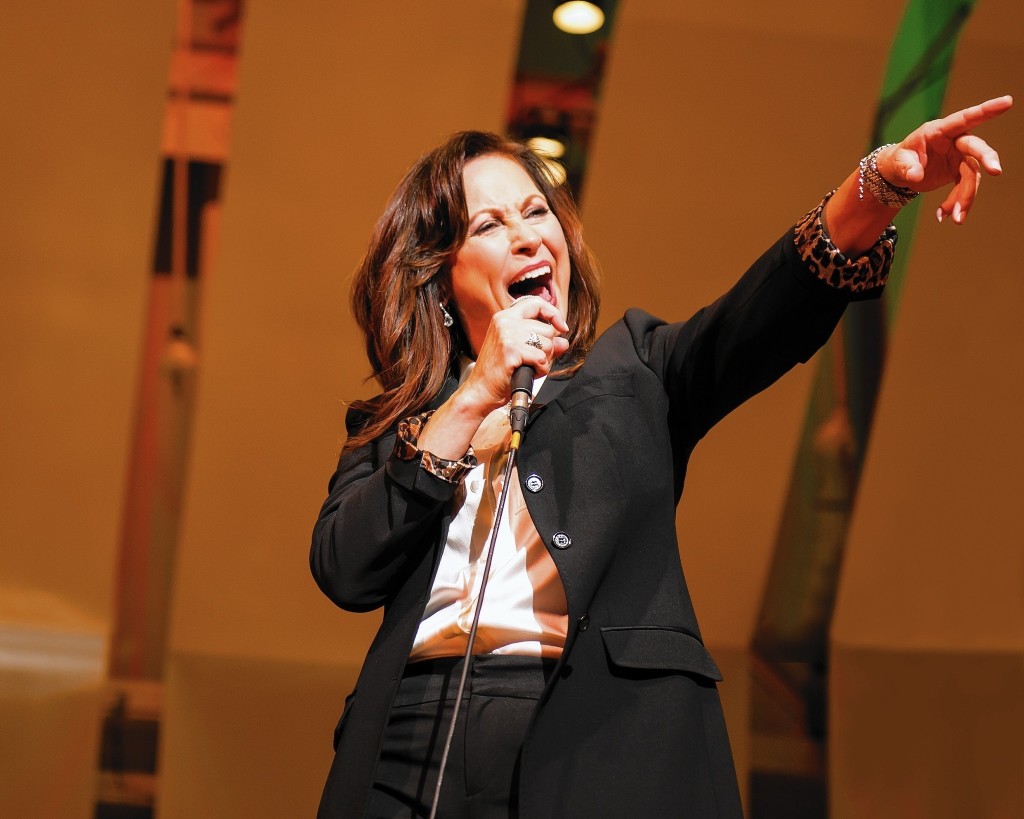 Linda Eder - Live with the Nassau Pops - Tillis Center, Brookvil